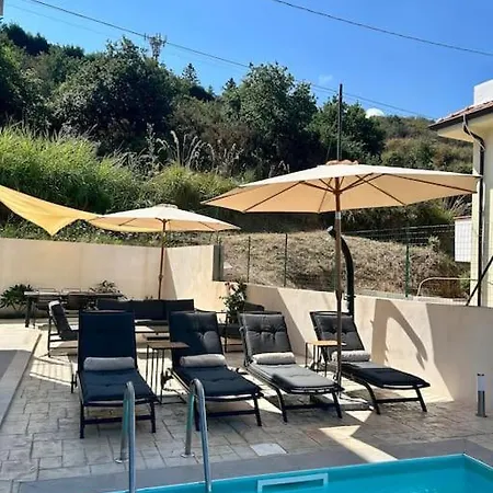 Villa Margo Mandaradoni